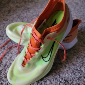 Nike Zoom Fly 3